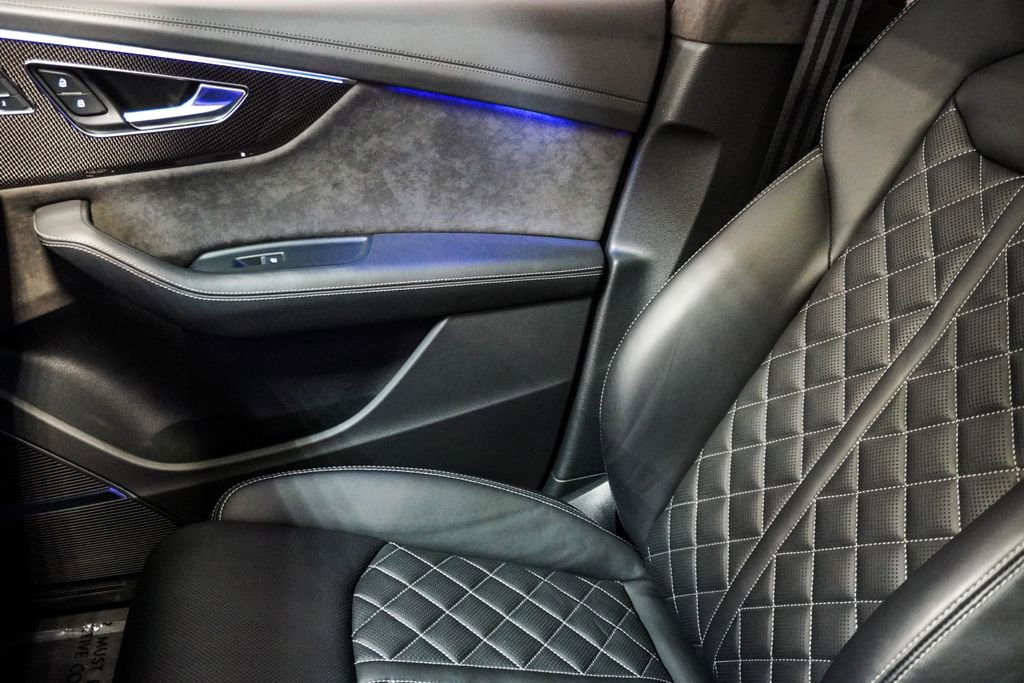 Used 2021 Audi SQ8 Prestige w/ Prestige Package image 31