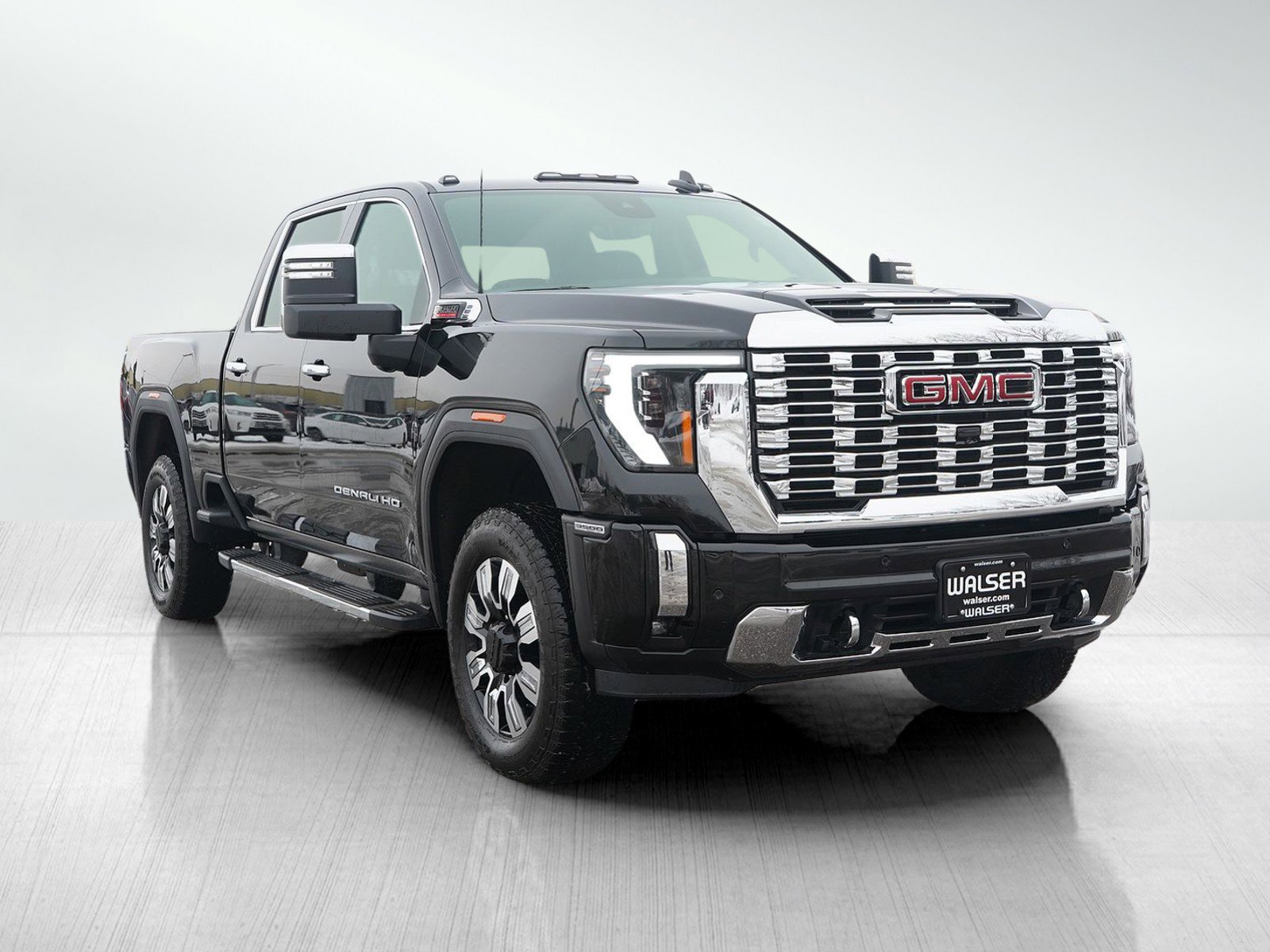 Used 2025 GMC Sierra 3500 Denali w/ Denali Reserve Package image 7