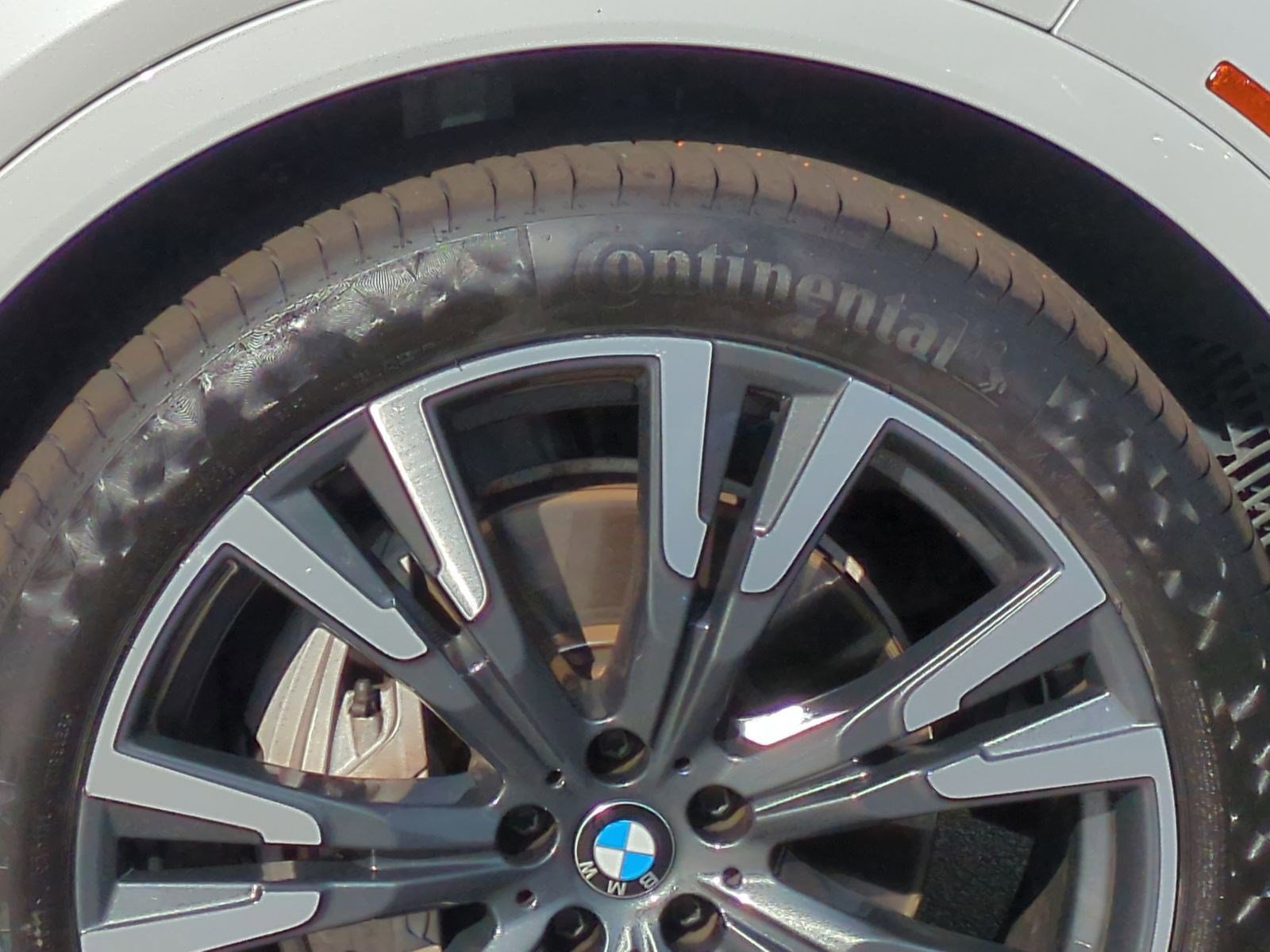 Used 2024 BMW X7 xDrive40i image 12