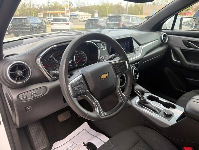 Used 2022 Chevrolet Blazer LT AWD/4WD image 22