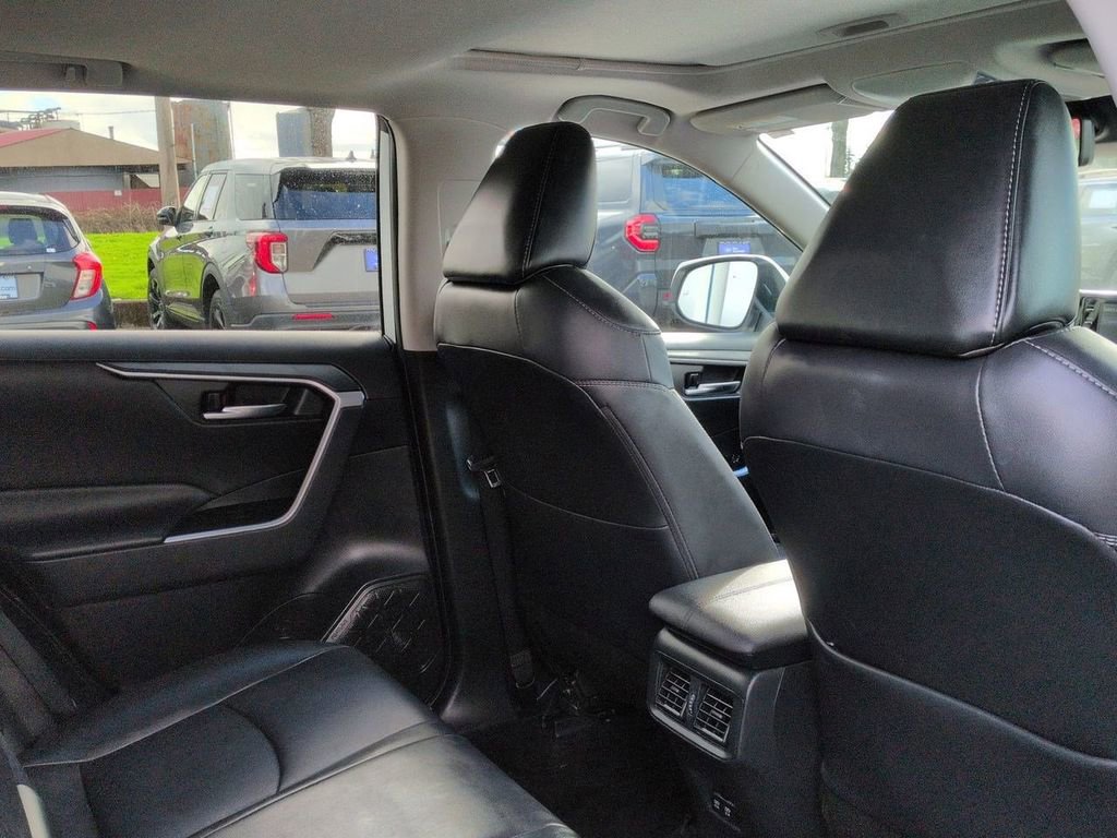 Used 2019 Toyota RAV4 XLE Premium w/ Advanced Technology Package image 29