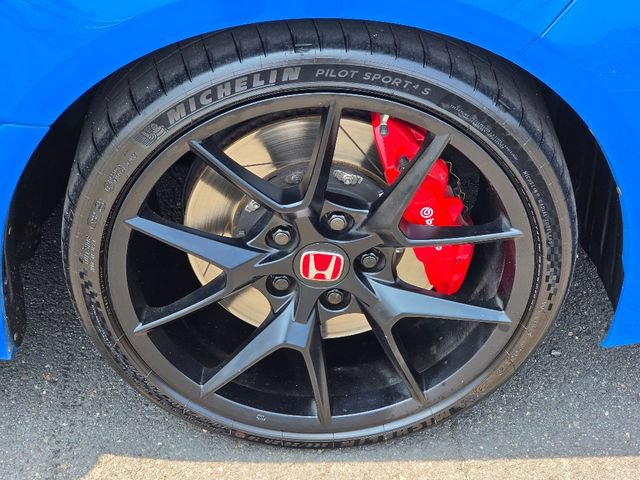 Used 2024 Honda Civic Type R image 9