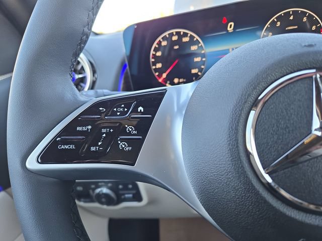 New 2026 Mercedes-Benz GLB 250 4MATIC image 18