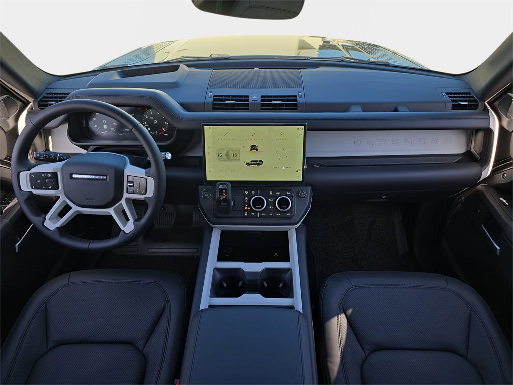 New 2026 Land Rover Defender 130 X-Dynamic SE image 9