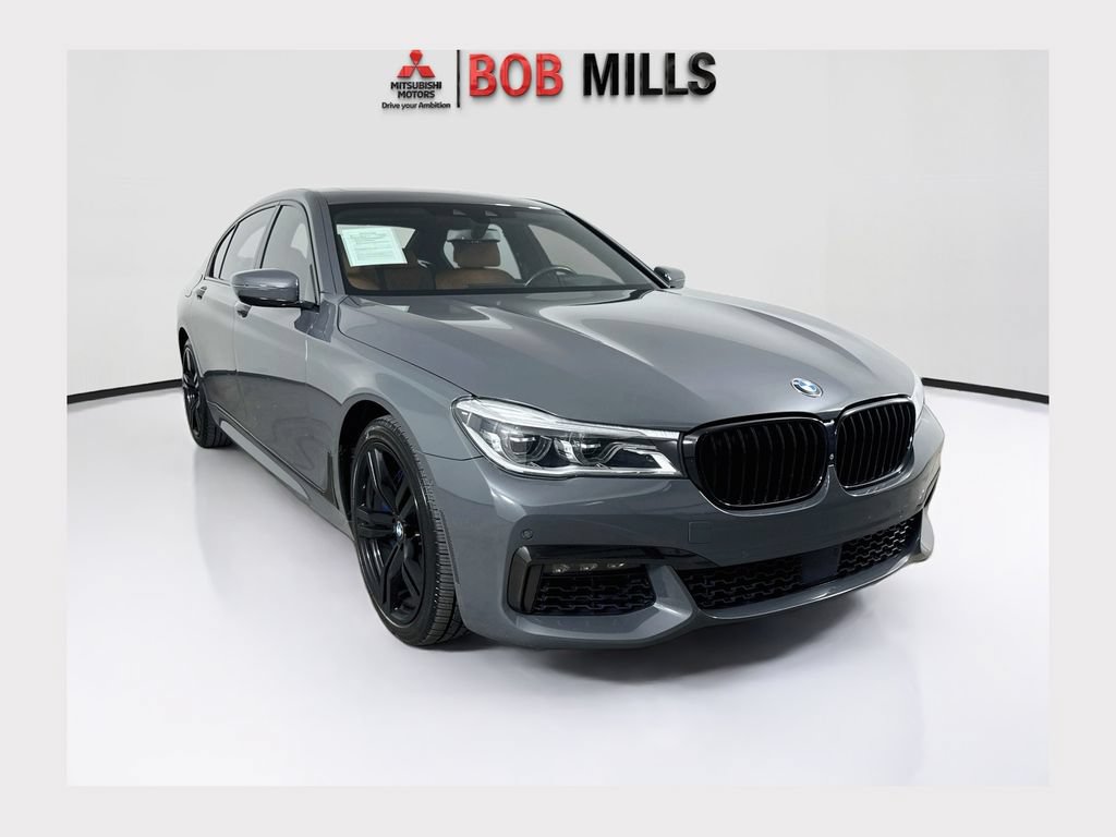 Used 2018 BMW 750i xDrive AWD/4WD video 1