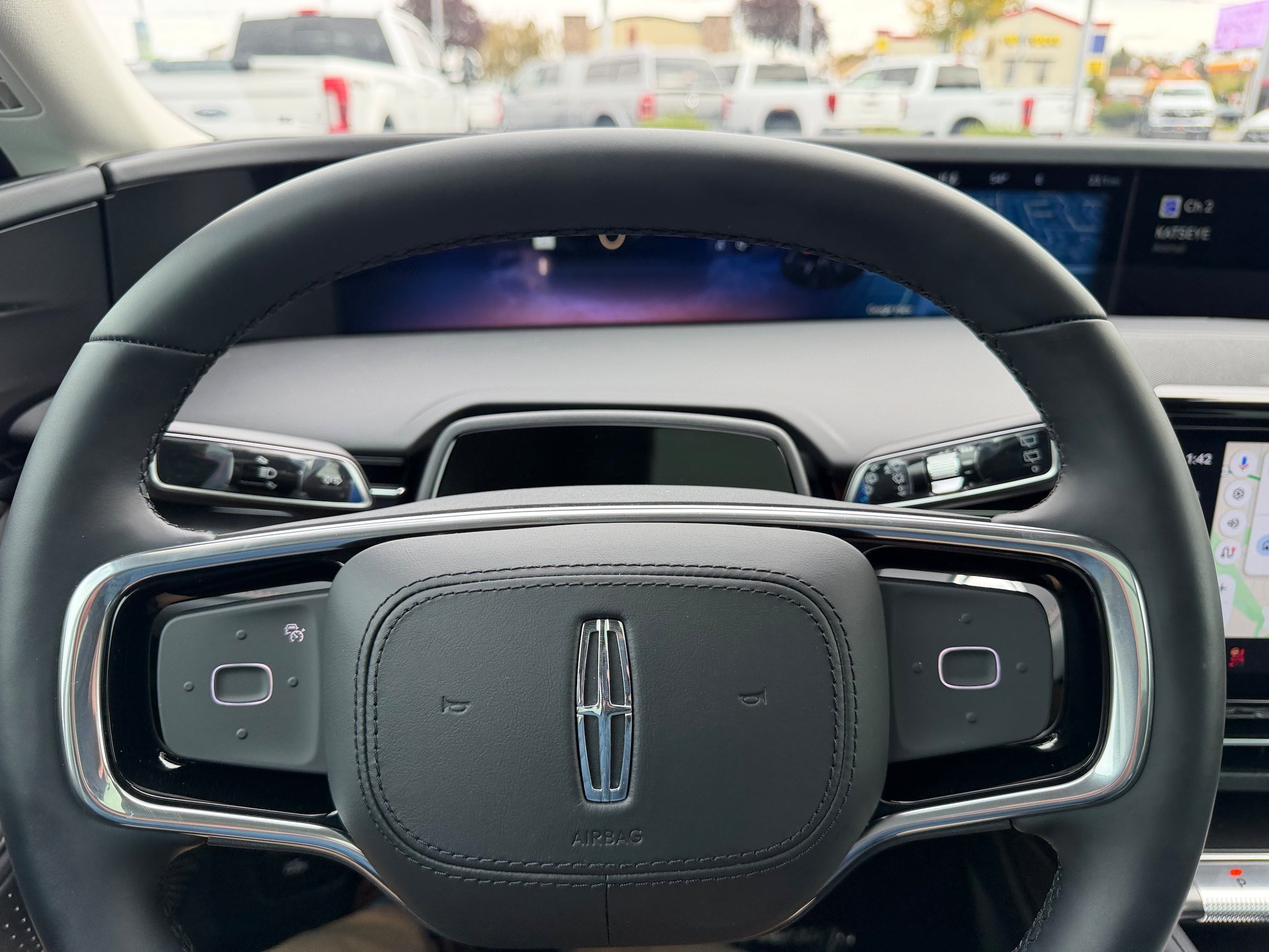 New 2026 Lincoln Nautilus Reserve AWD/4WD image 36
