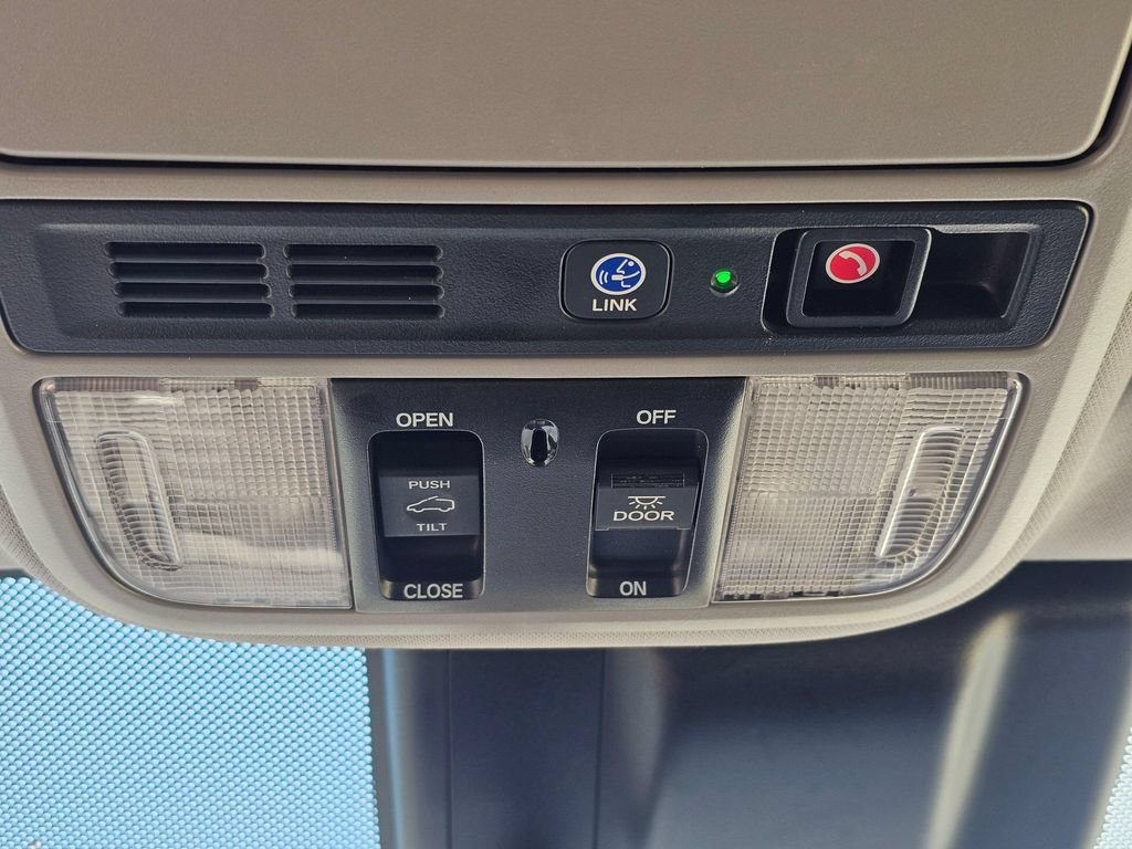 Used 2019 Honda Odyssey Elite image 36