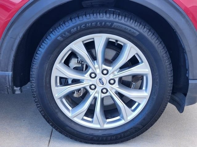 Used 2021 Ford Explorer XLT w/ Equipment Group 202A RWD image 10