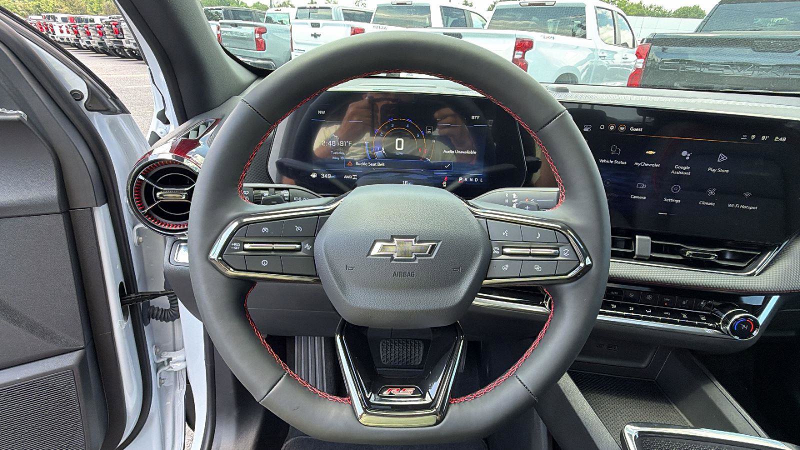 New 2026 Chevrolet Equinox RS w/ Convenience Package III AWD/4WD image 18