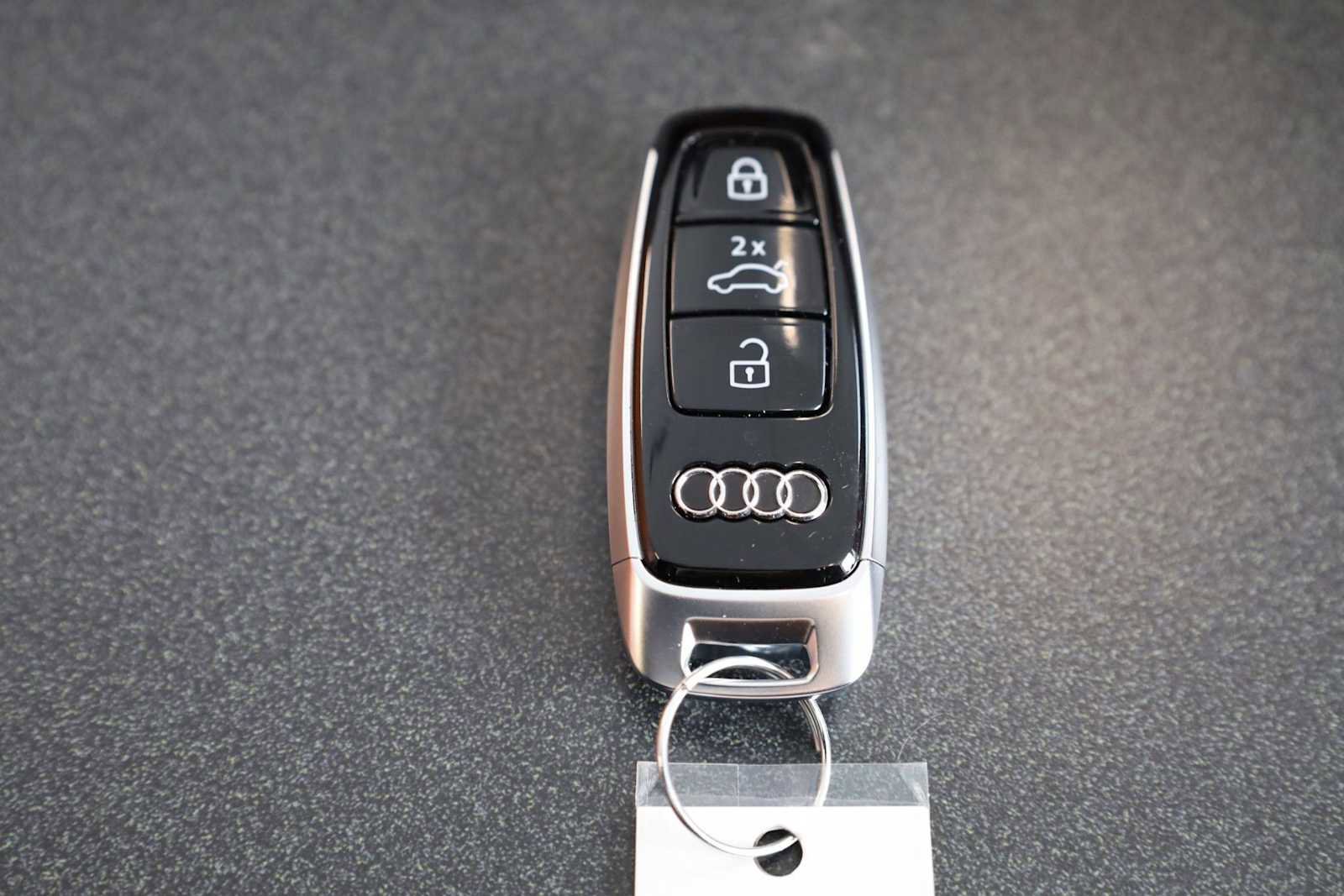 New 2026 Audi Q8 Premium Plus image 40