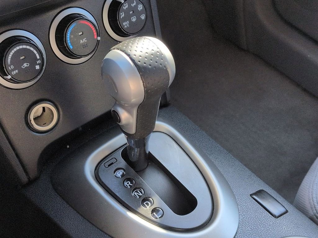 Used 2013 Nissan Rogue SV image 15