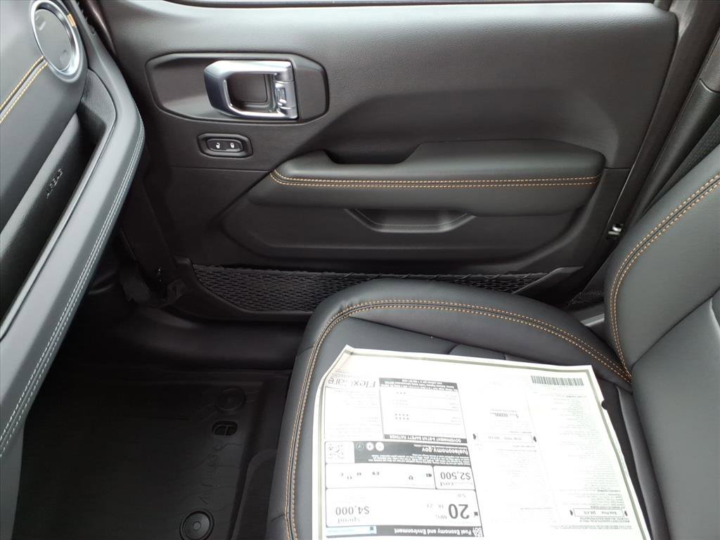 New 2026 Jeep Wrangler Sahara image 31