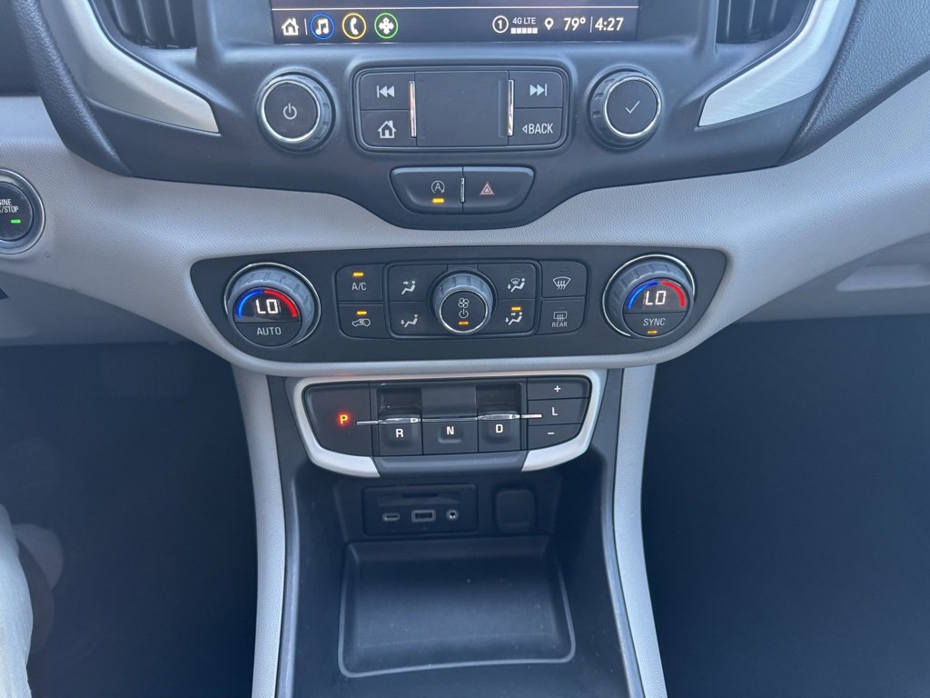 Used 2022 GMC Terrain SLT image 12