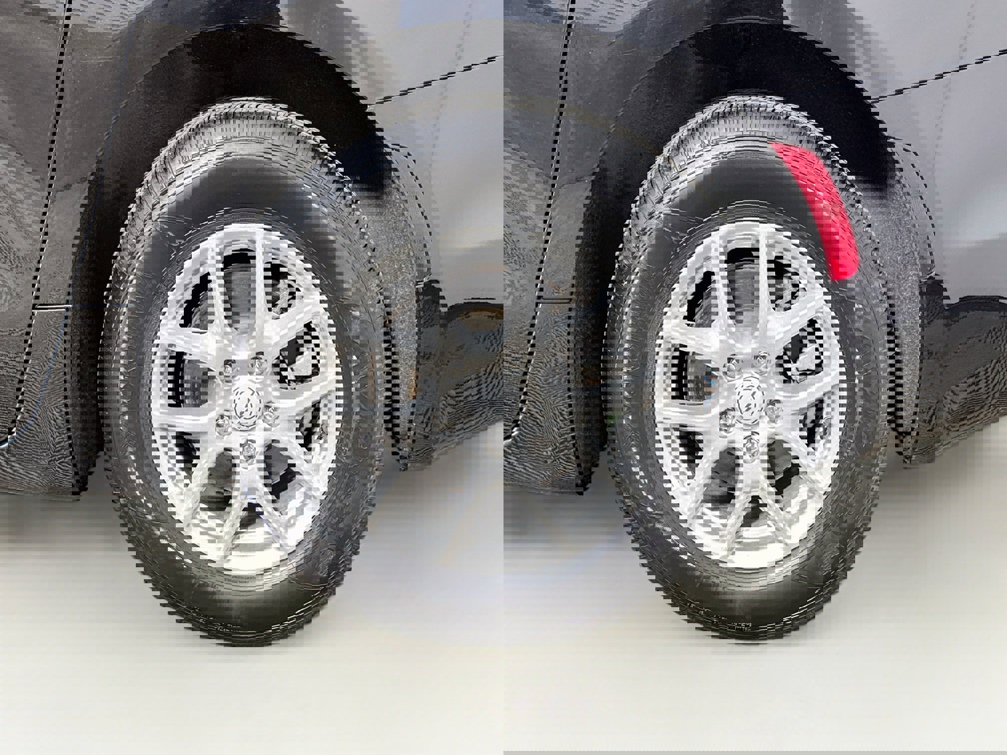 Used 2025 Chrysler Pacifica Select FWD image 28