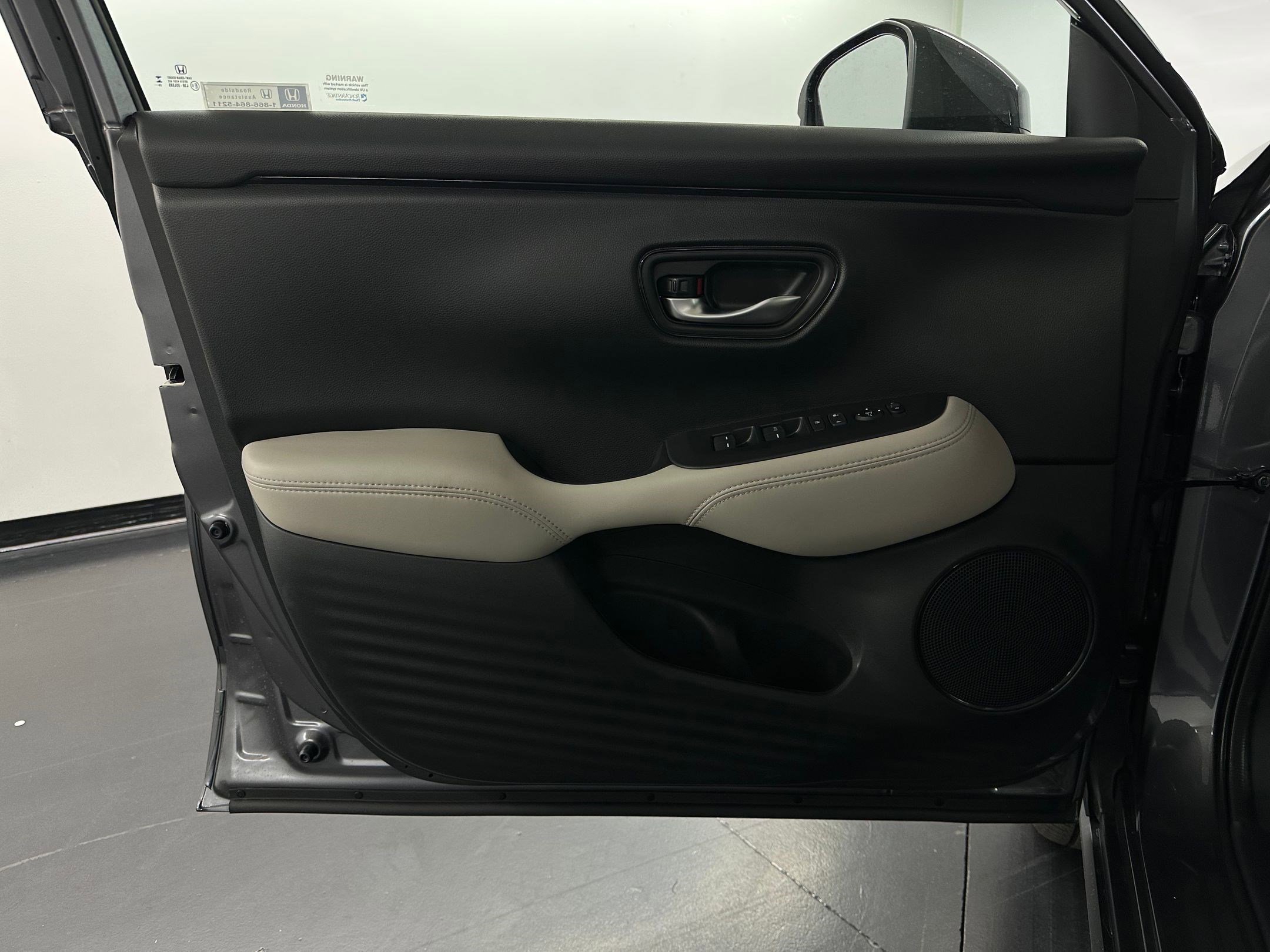 New 2026 Honda HR-V LX image 24