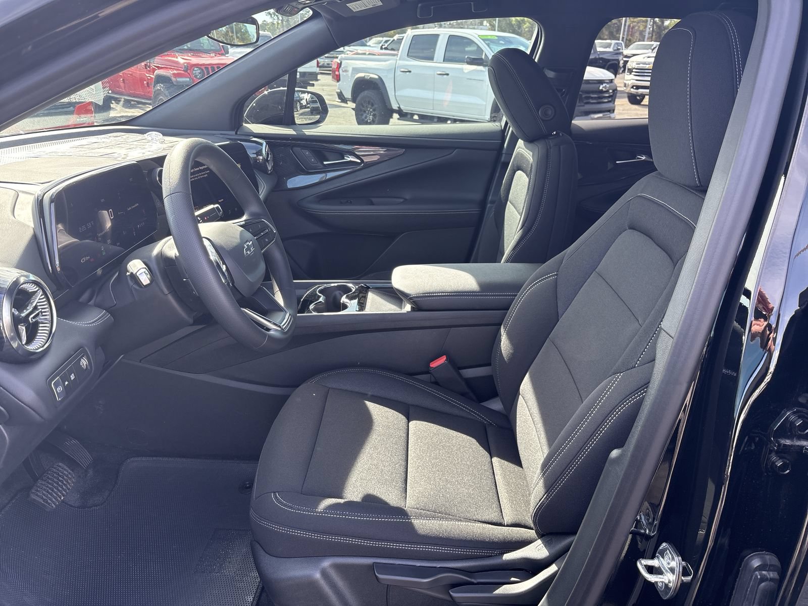 New 2026 Chevrolet Blazer EV LT w/ Midnight/Sport Edition FWD image 12