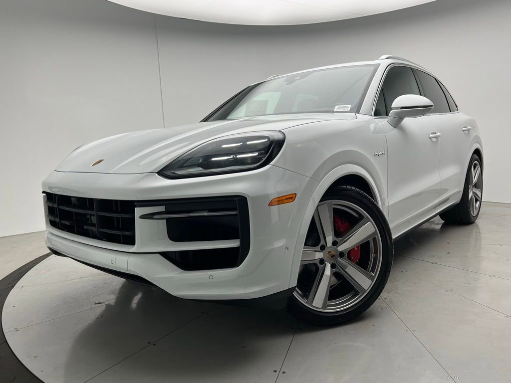 New 2026 Porsche Cayenne S video 1