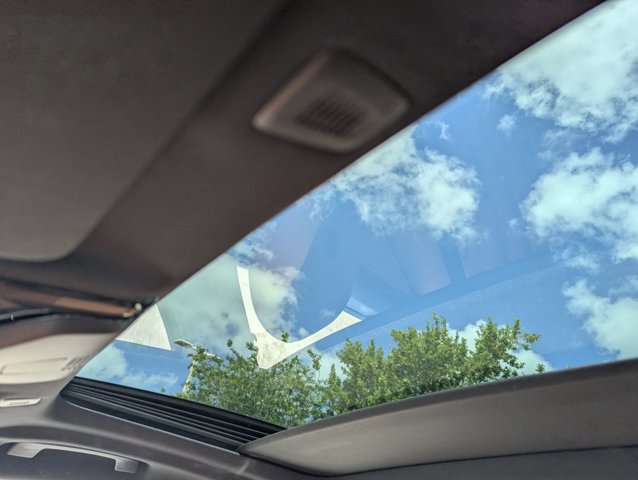 Certified 2023 BMW 530e w/ M Sport Package image 16