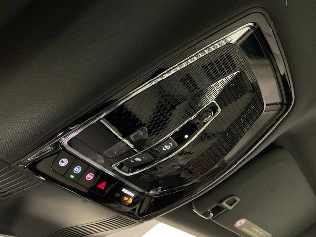 New 2026 Cadillac Vistiq Sport image 22