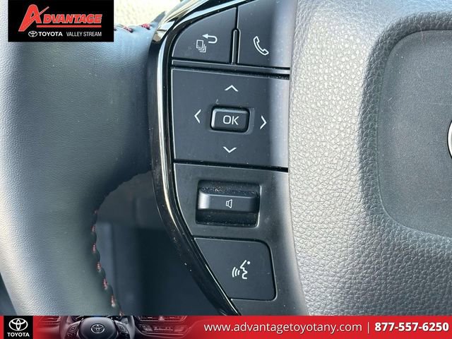 Used 2024 Toyota Prius Prime FWD image 22