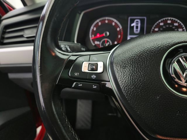 Used 2019 Volkswagen Jetta SE image 18