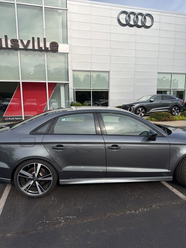 Used 2018 Audi RS 3 AWD/4WD image 4
