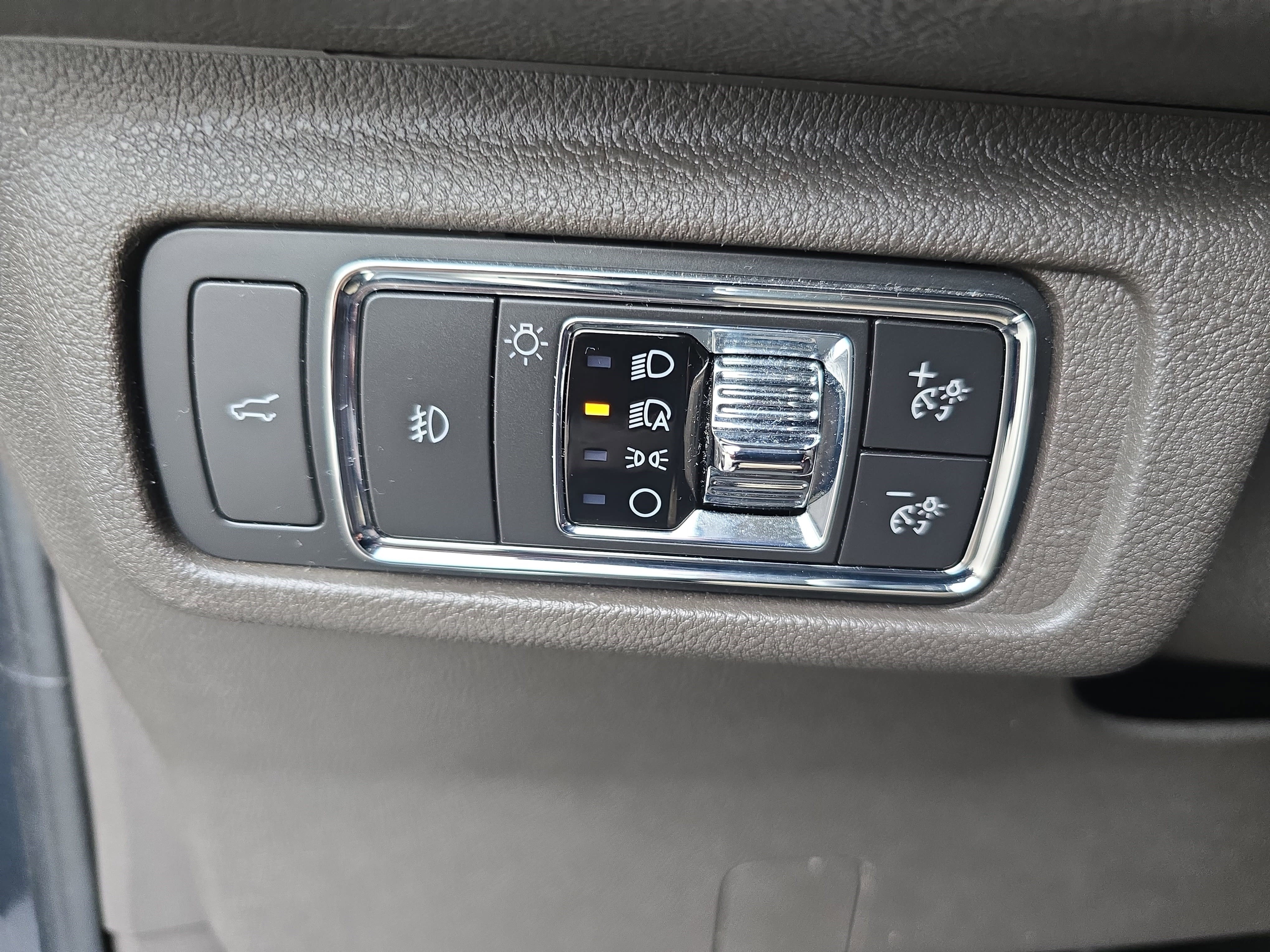 Certified 2021 Lincoln Corsair Reserve image 25