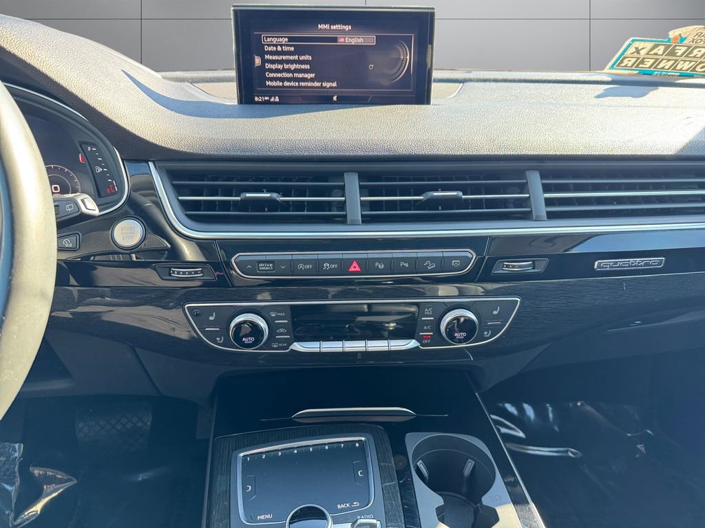 Used 2019 Audi Q7 3.0T Prestige w/ Prestige Package AWD/4WD image 15