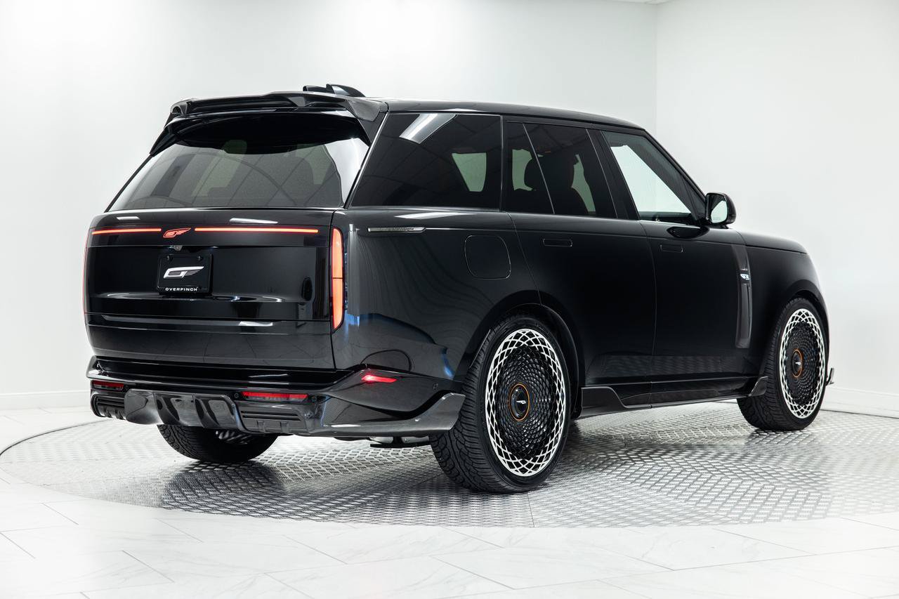 Used 2025 Land Rover Range Rover SE AWD/4WD image 5