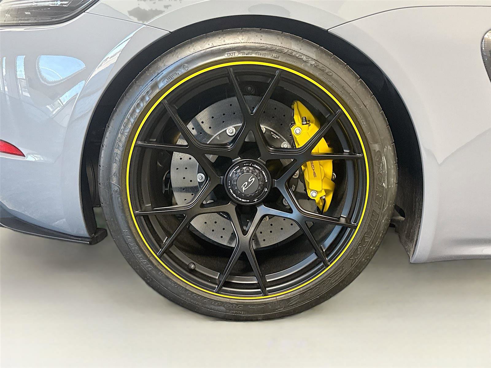 Used 2025 Porsche 718 Cayman GT4 RS w/ Weissach Package image 30