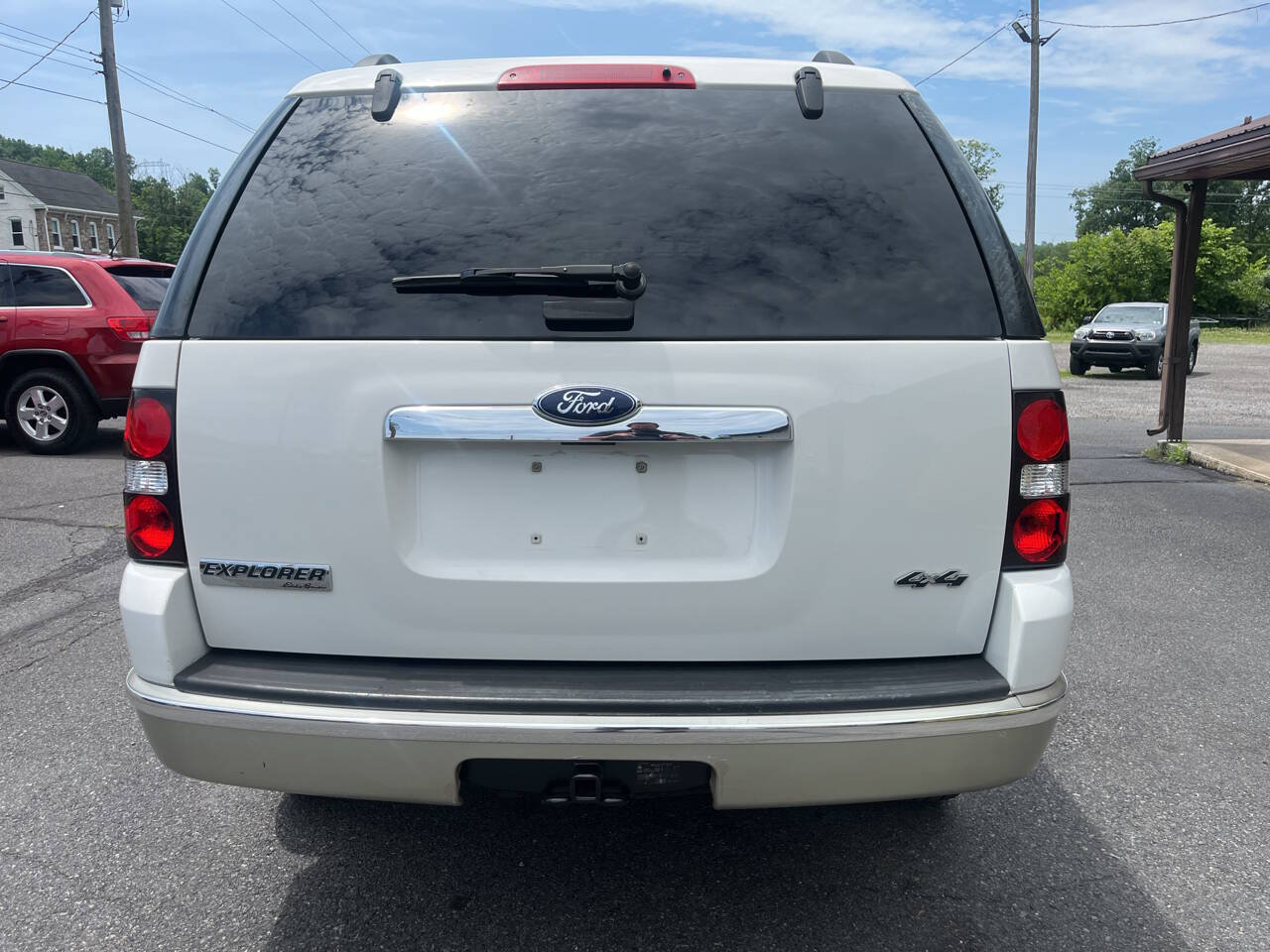 Used 2010 Ford Explorer Eddie Bauer AWD/4WD image 7