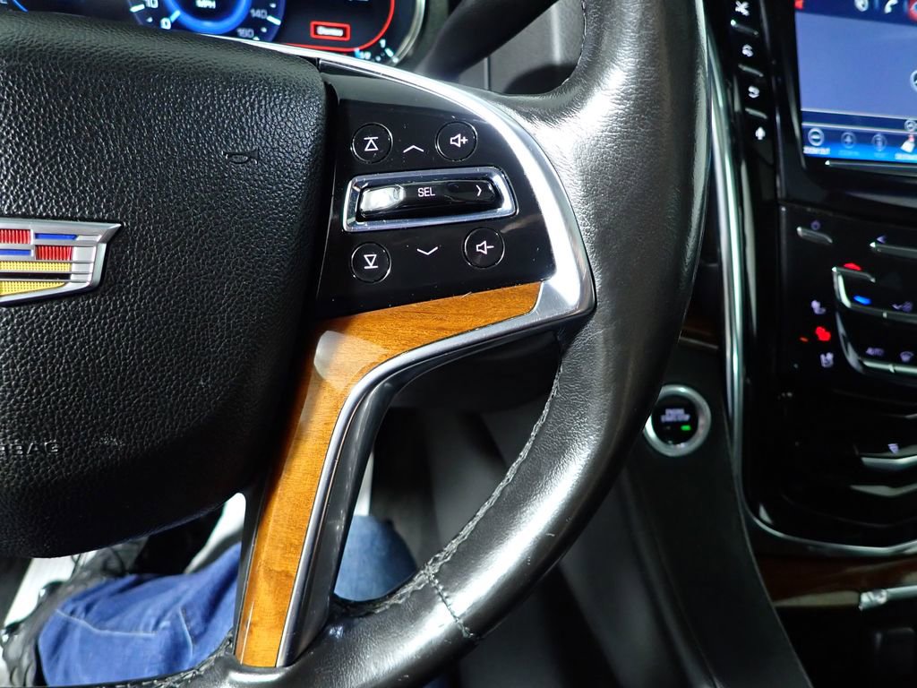 Used 2016 Cadillac Escalade Premium image 31