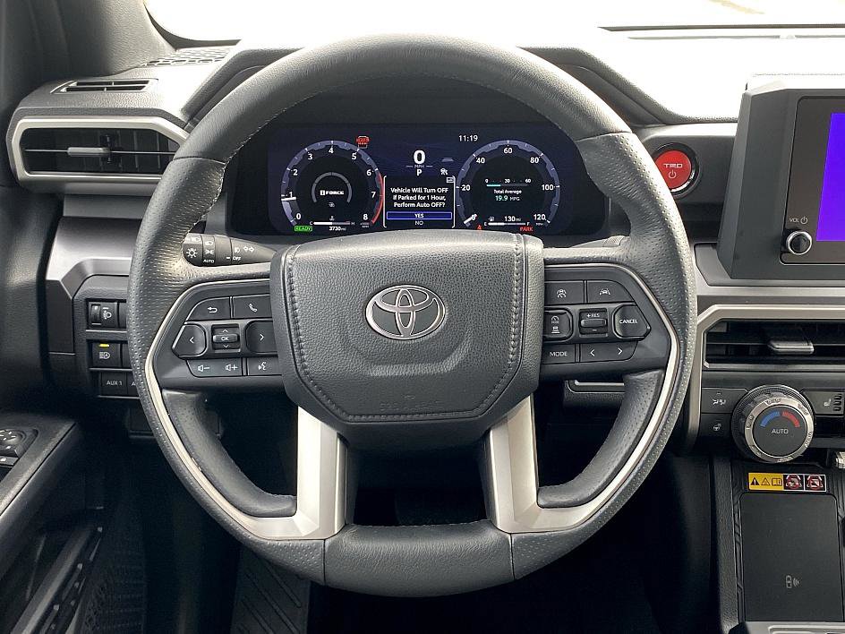 Certified 2025 Toyota 4Runner TRD Off-Road image 13