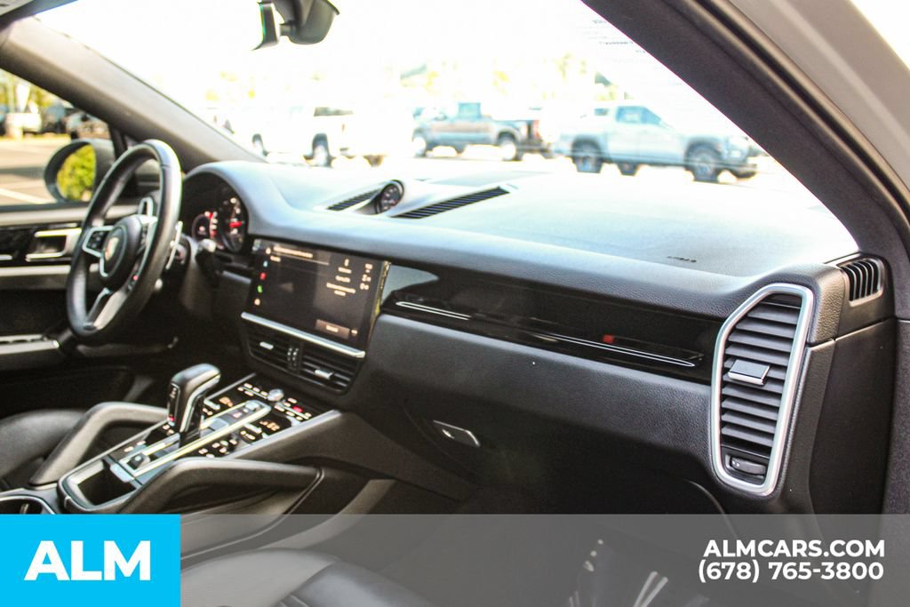 Used 2023 Porsche Cayenne S w/ Premium Package AWD/4WD image 24
