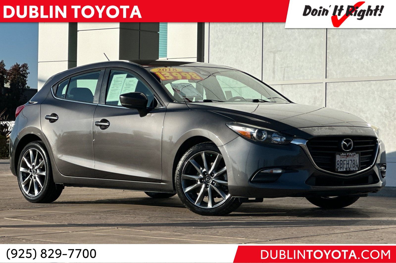 Used 2018 MAZDA MAZDA3 Touring image 1
