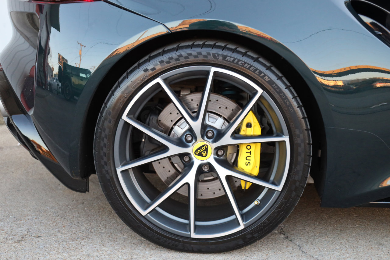 Used 2024 Lotus Emira First Edition image 41