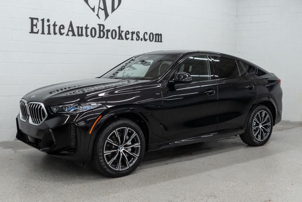 Used 2025 BMW X6 xDrive40i w/ Climate Comfort Package AWD/4WD image 46