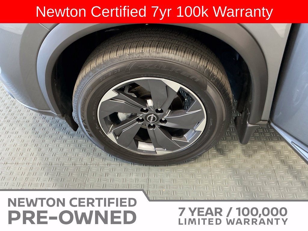 Used 2026 Nissan Rogue SV w/ Cold Weather Package FWD image 40