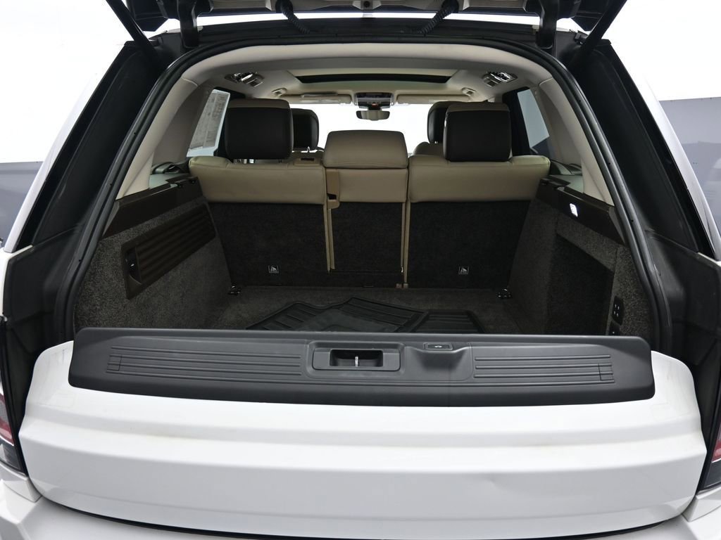 Used 2019 Land Rover Range Rover HSE image 26