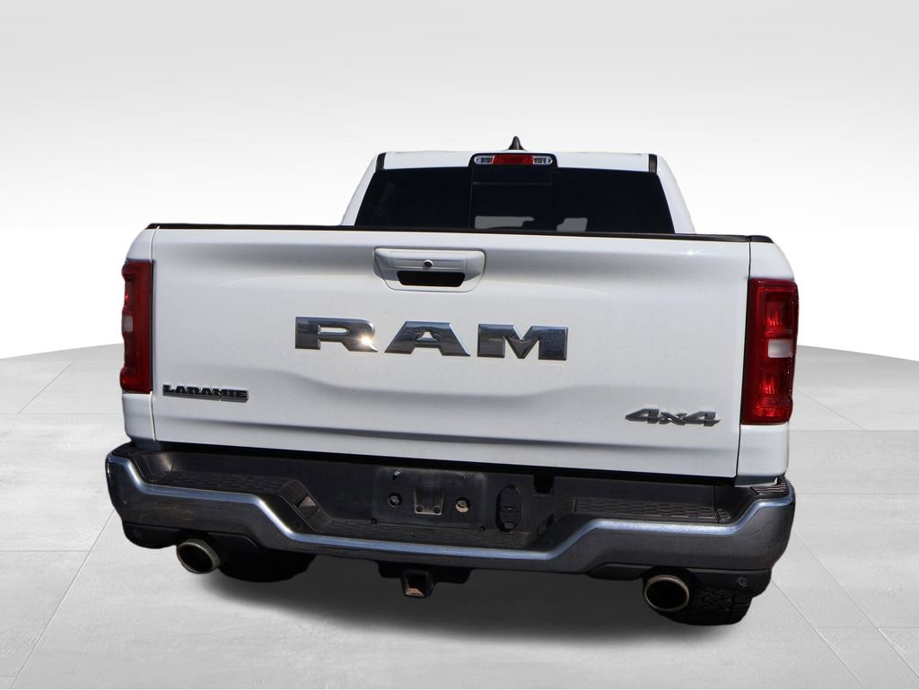 Used 2025 RAM 1500 Laramie image 15