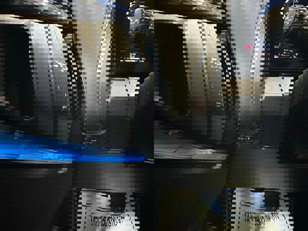 Used 2025 BMW X3 xDrive30i w/ M Sport Package image 17