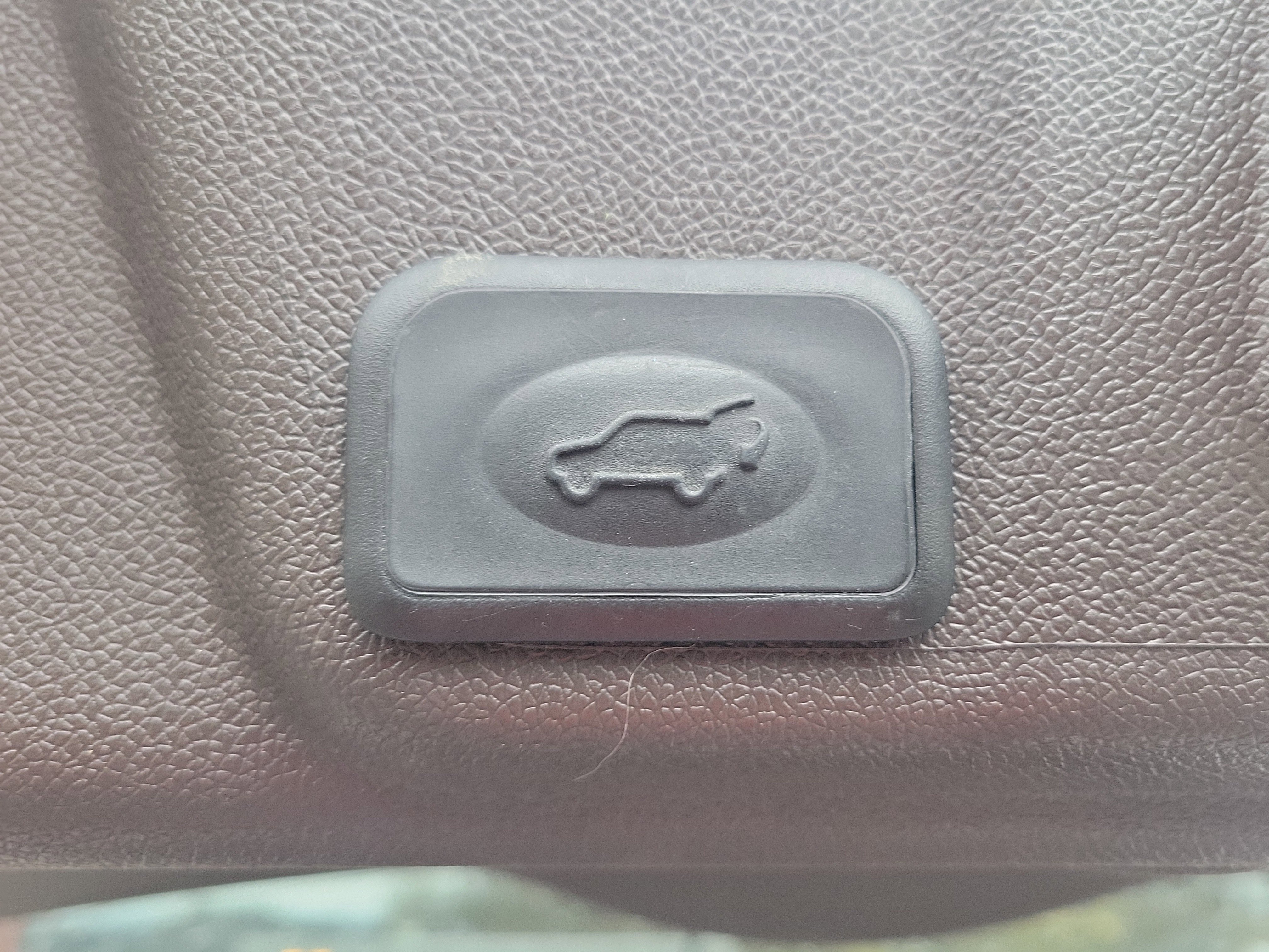 Used 2015 Buick Enclave Premium w/ Experience Buick Package image 28