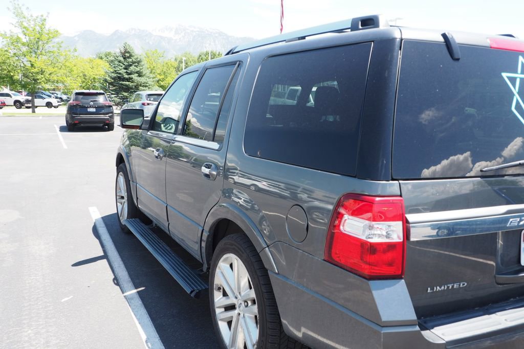 Used 2015 Ford Expedition Limited w/ Equipment Group 301A AWD/4WD image 4