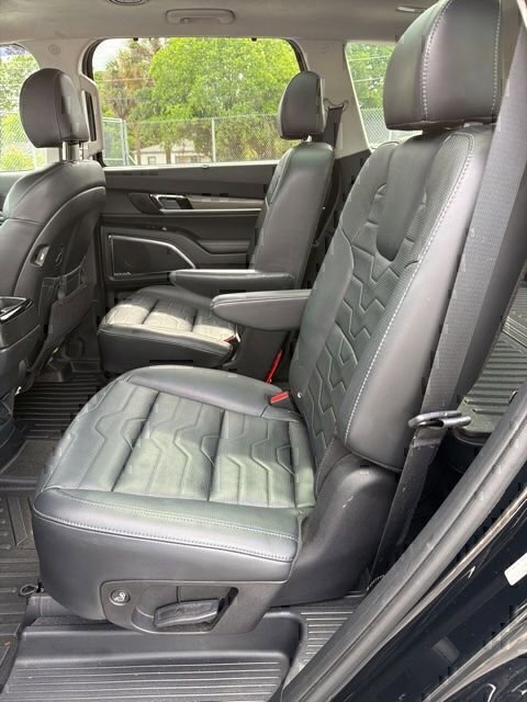 Used 2021 Kia Telluride SX w/ SX Prestige Package AWD/4WD image 24