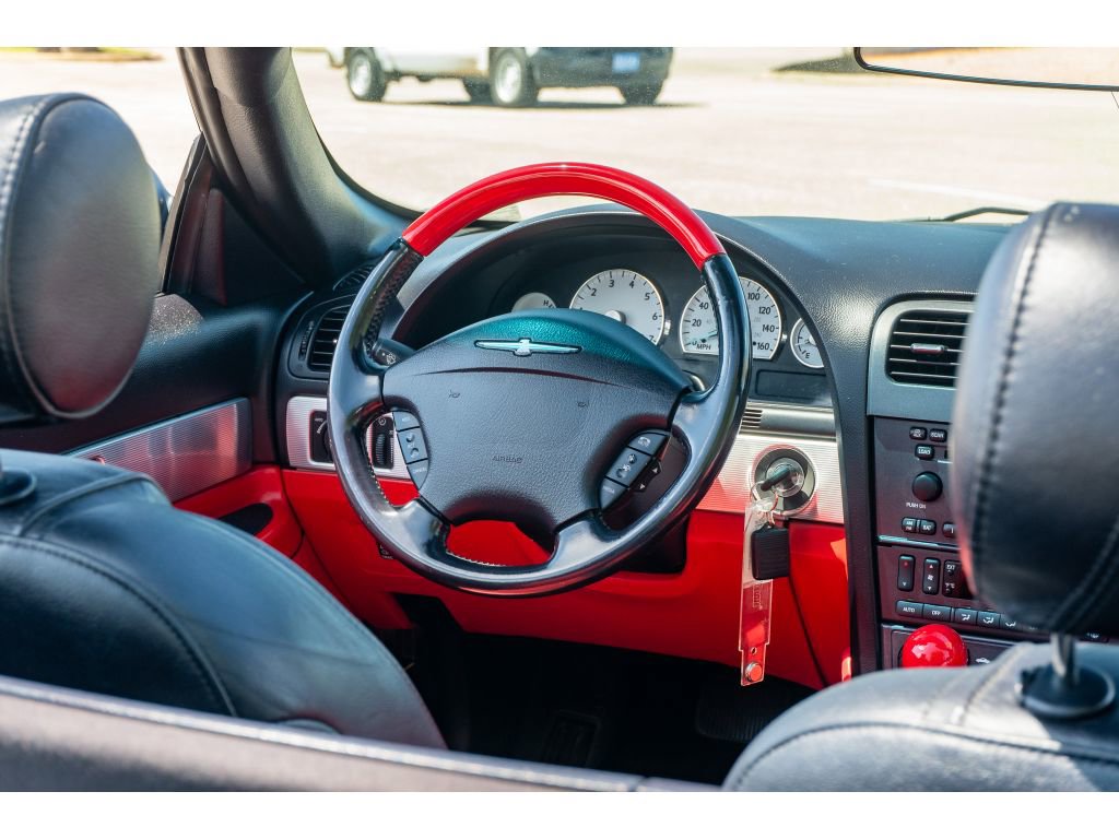Used 2004 Ford Thunderbird RWD image 15