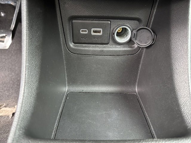Used 2022 Chevrolet Spark LT image 29