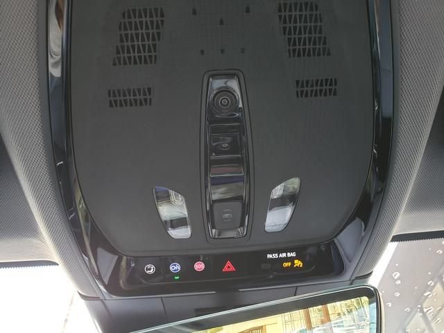 New 2027 Cadillac Optiq Premium Luxury w/ LPO, Floor Liner Package AWD/4WD image 22