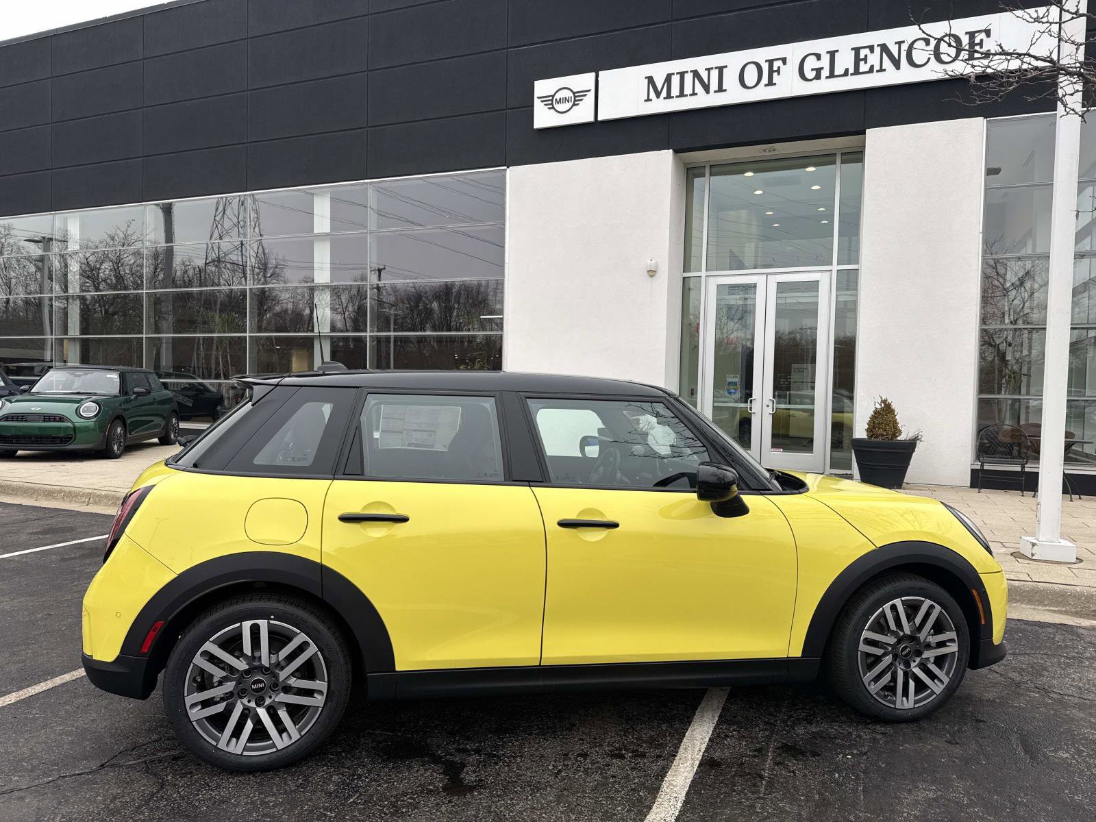 New 2026 MINI Cooper S FWD image 4