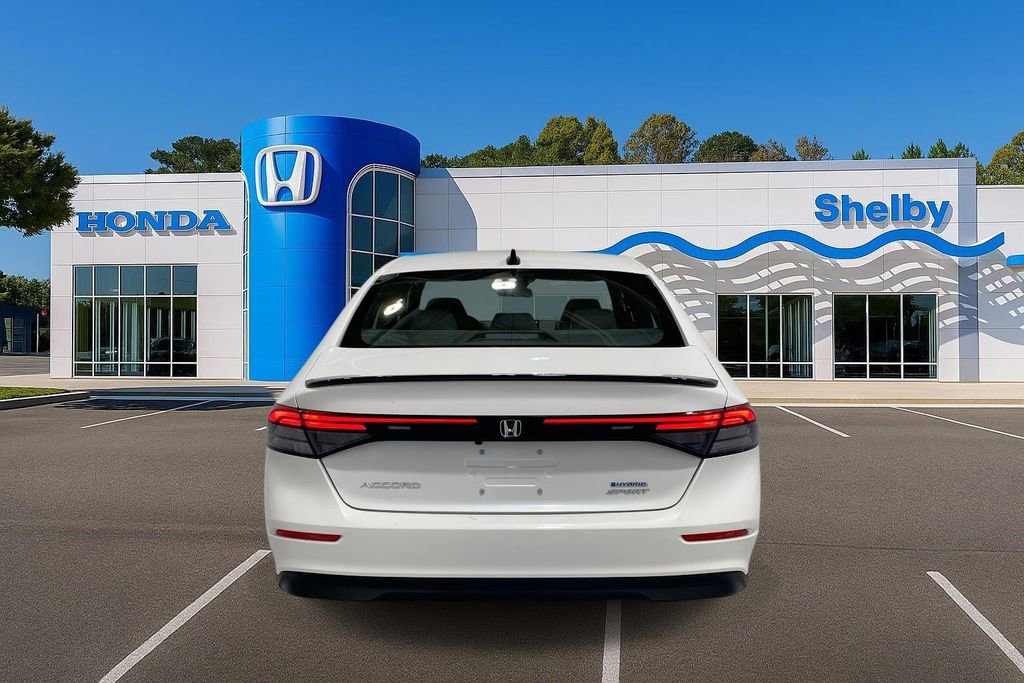 Used 2024 Honda Accord Sport image 7