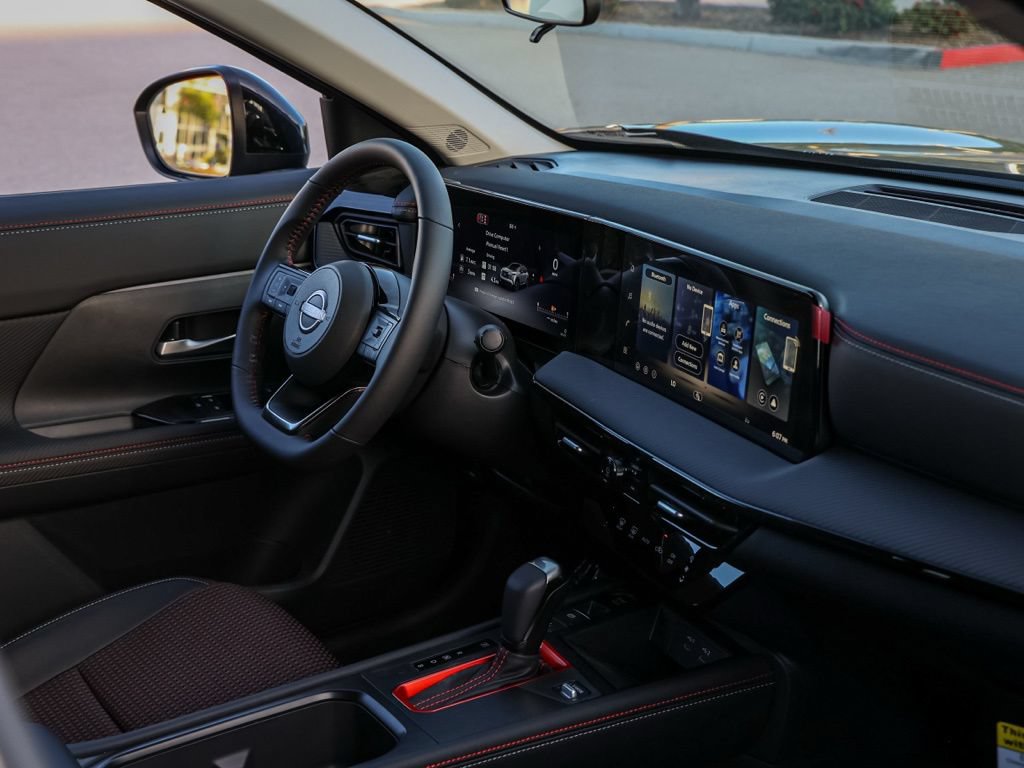 New 2026 Nissan Kicks SR FWD image 20